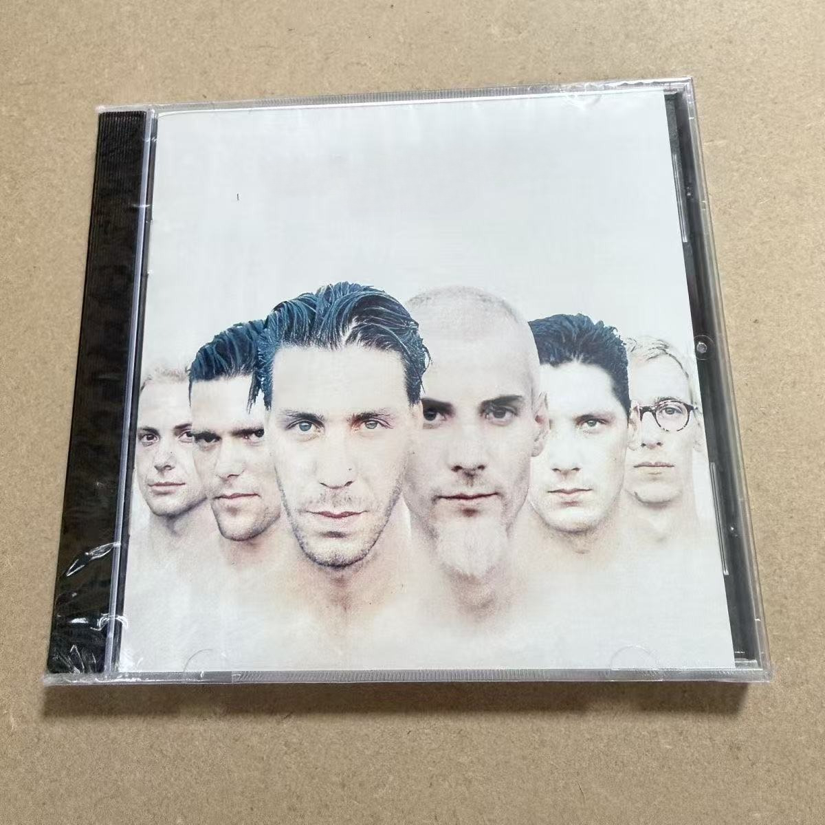 Audio Music New - Industrielle Rock-Style Musik-CD, Album mit monochromem